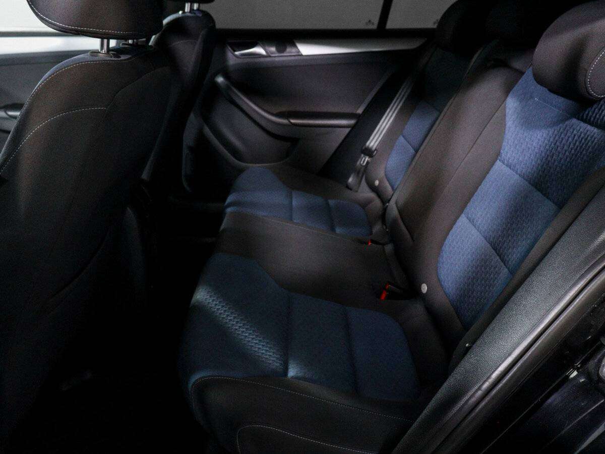 Б/У Фольксваген Джетта 2013 года. Фото: #9