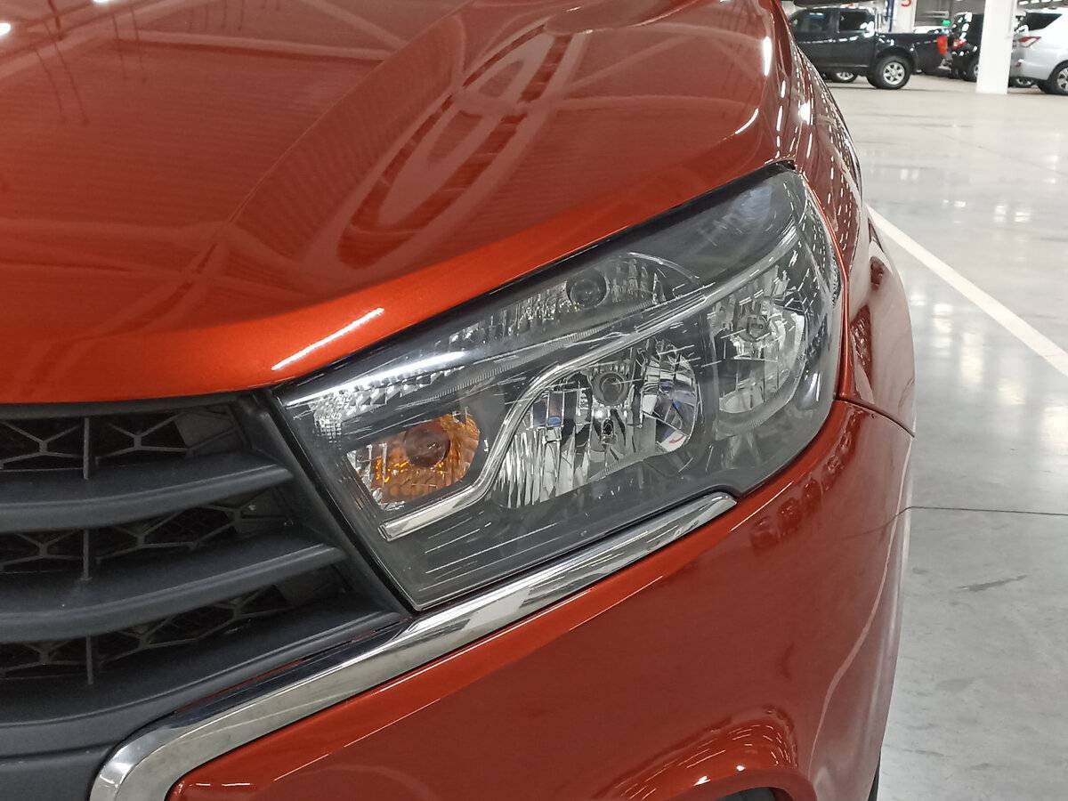 Б/У Лада (ВАЗ) Веста 2020 года. Фото: #16