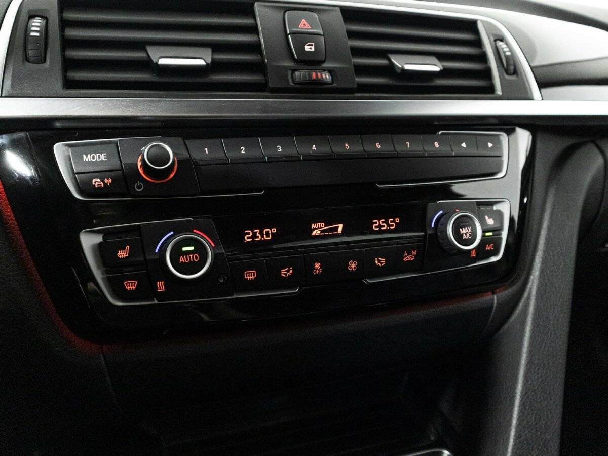 BMW 3 серии 2018 года с пробегом. Фото: #14