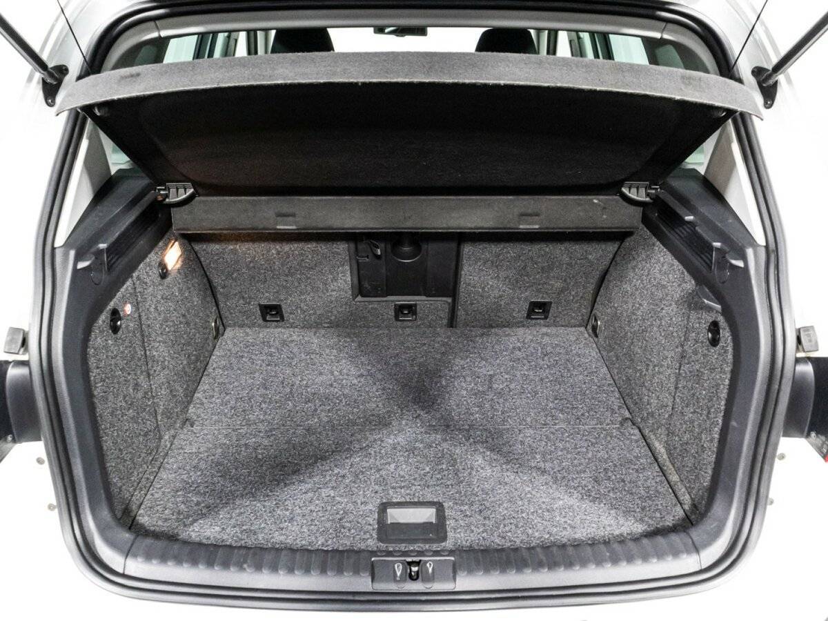 Б/У Фольксваген Тигуан 2015 года. Фото: #14