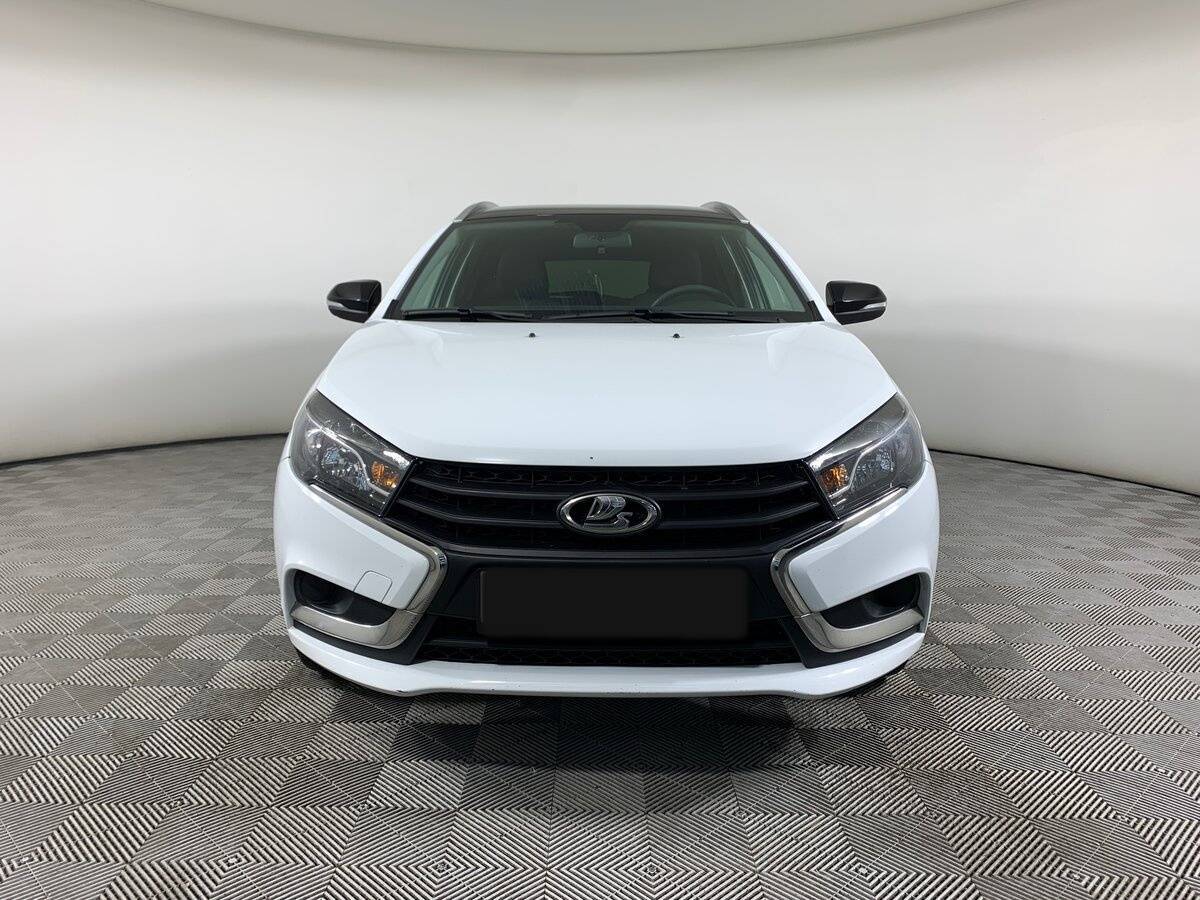 Б/У Лада (ВАЗ) Веста 2021 года. Фото: #1