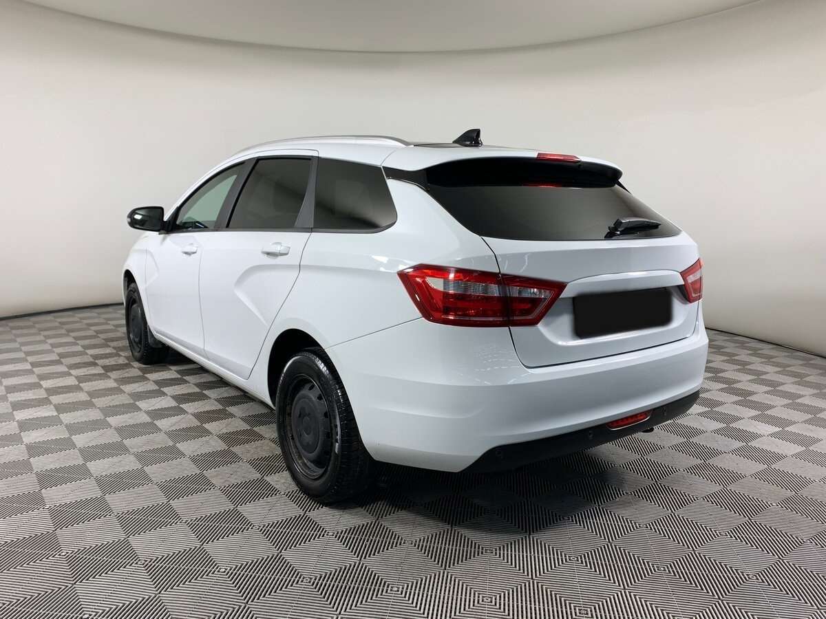 Б/У Лада (ВАЗ) Веста 2021 года. Фото: #6