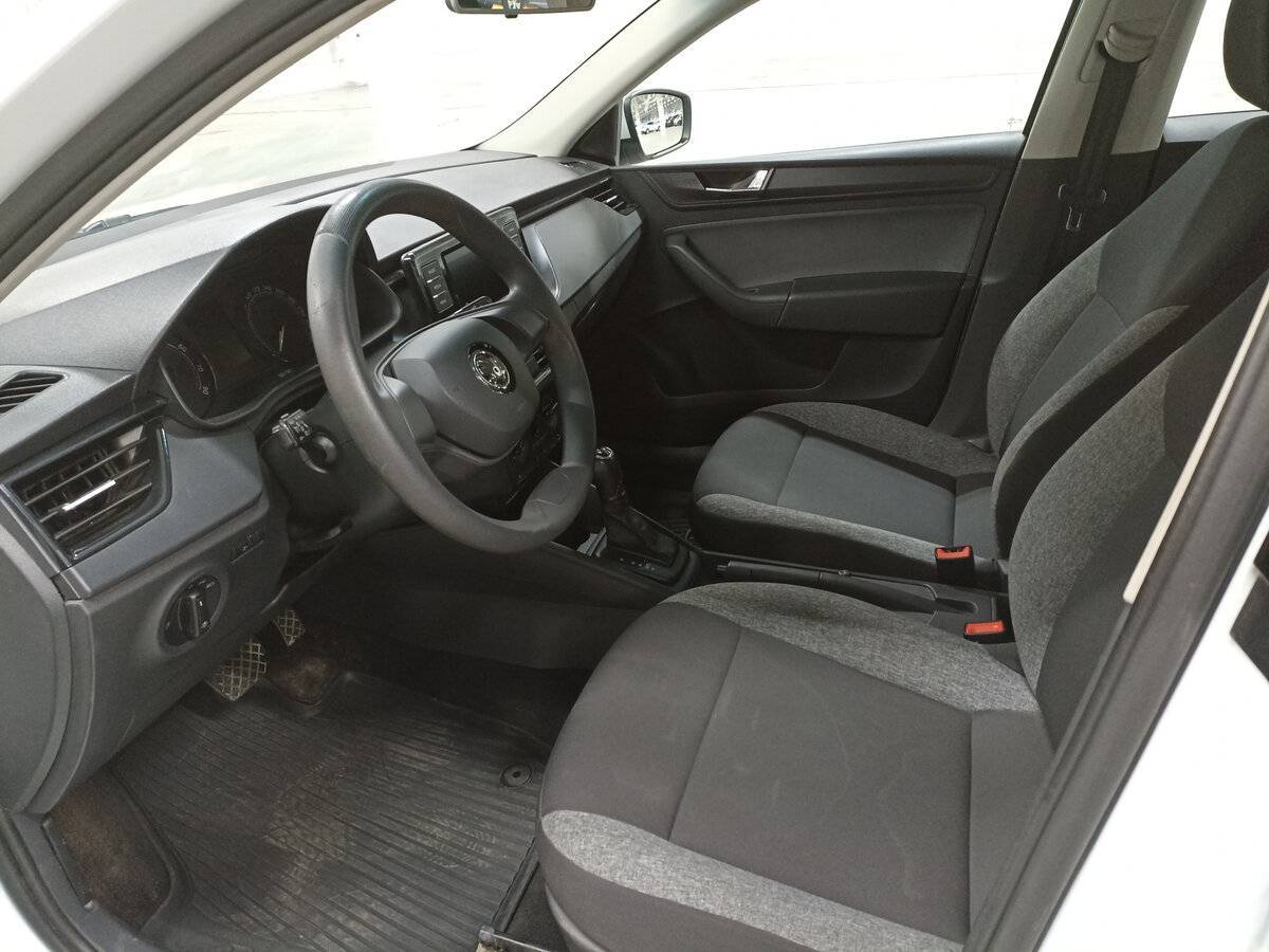 Б/У Шкода Рапид 2021 года. Фото: #15