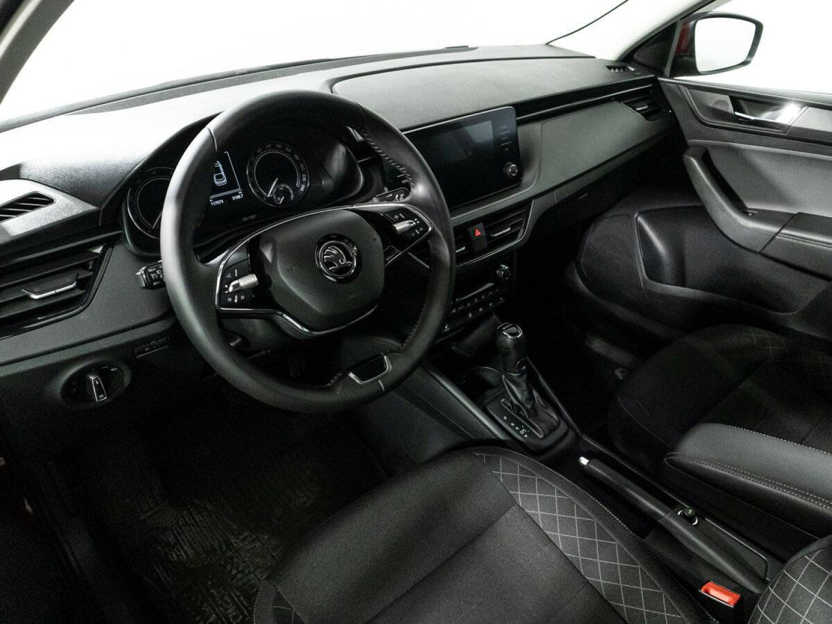 Б/У Шкода Рапид 2021 года. Фото: #10