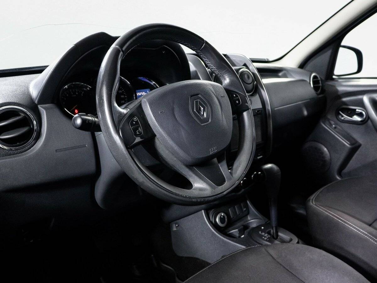 Б/У Рено Дастер 2015 года. Фото: #12