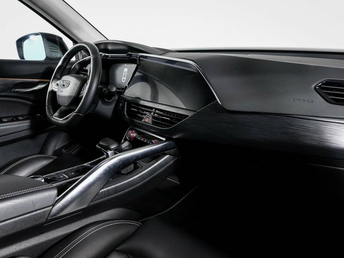 Geely Tugella 2021 года с пробегом. Фото: #8