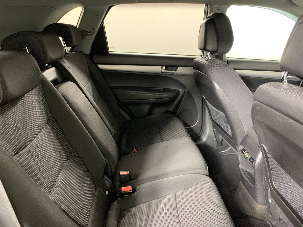 Б/У Киа Соренто 2014 года. Фото: #16