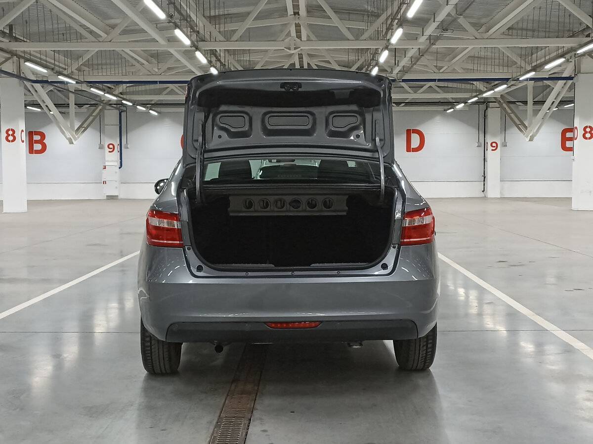 Lada (ВАЗ) Vesta 2016 года с пробегом. Фото: #9