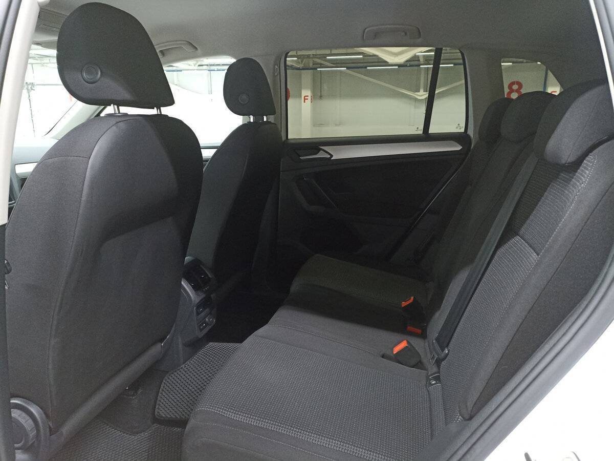 Volkswagen Tiguan 2019 года с пробегом. Фото: #11