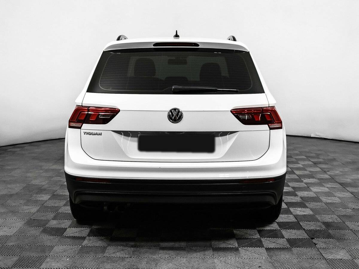 Volkswagen Tiguan 2018 года с пробегом. Фото: #5