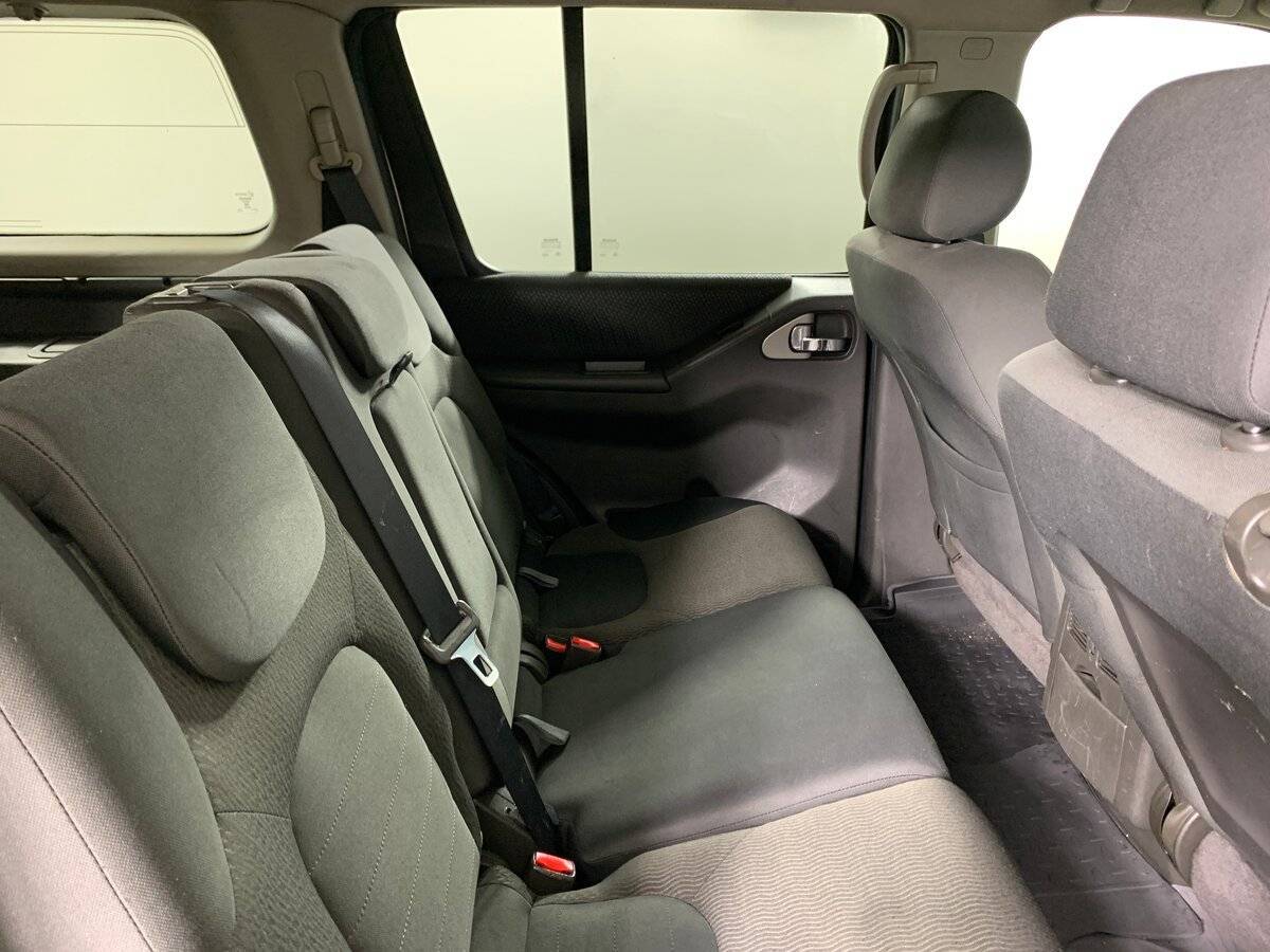 Б/У Ниссан Патфайндер 2013 года. Фото: #15