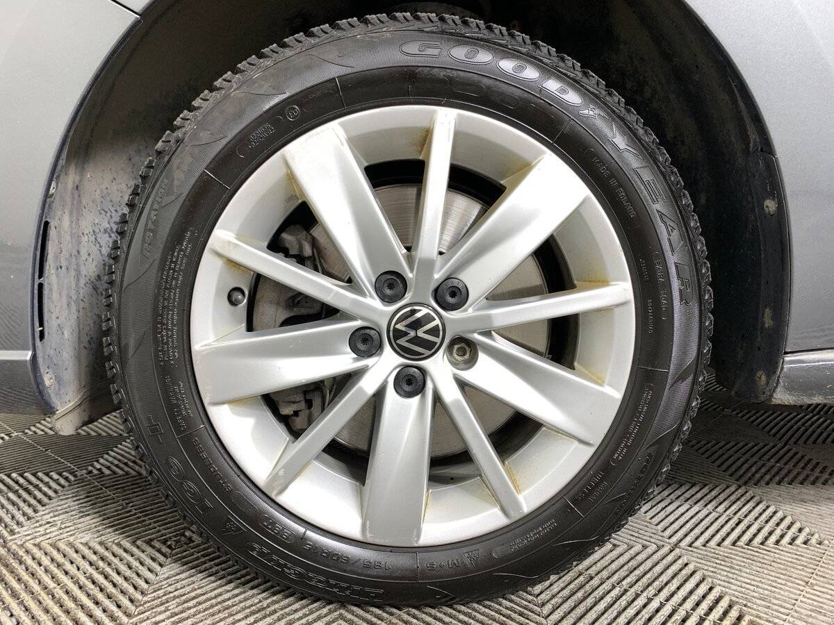 Б/У Фольксваген Поло 2020 года. Фото: #8