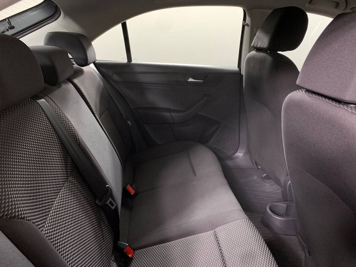 Б/У Фольксваген Поло 2020 года. Фото: #16