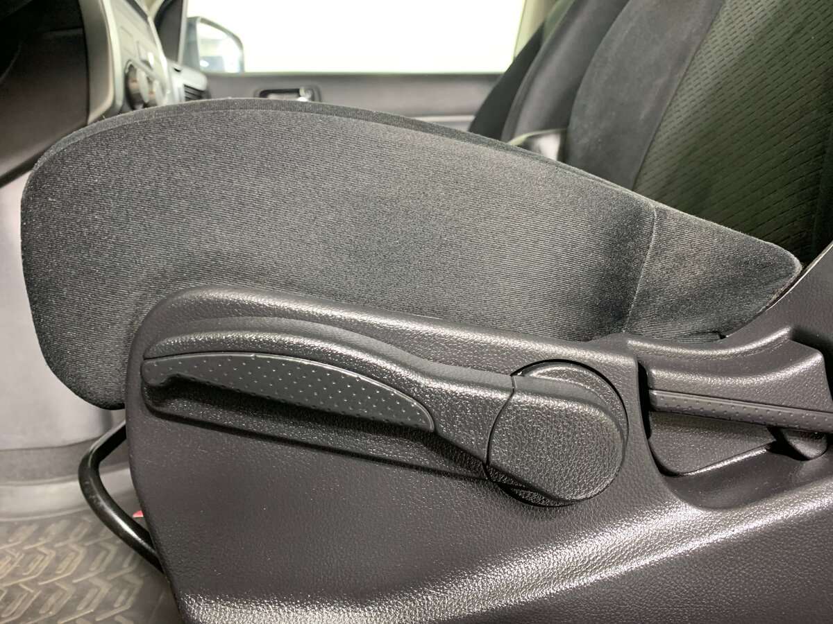 Б/У Ниссан Икс-Трейл 2012 года. Фото: #15