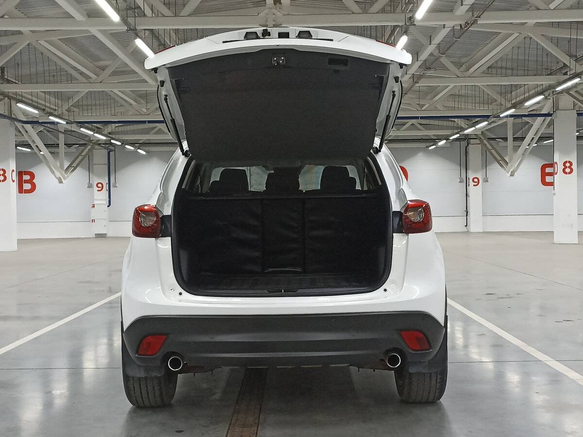 Б/У Мазда Ц-Икс-5 2016 года. Фото: #9