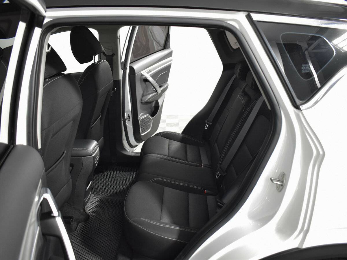 Б/У Джили Кулрэй 2021 года. Фото: #11