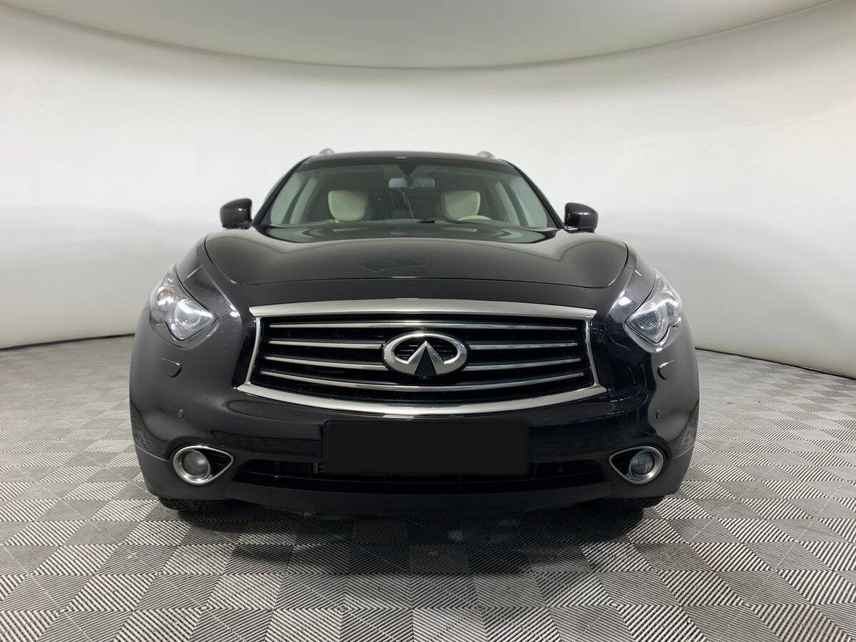Infiniti FX 2012 года с пробегом. Фото: #1