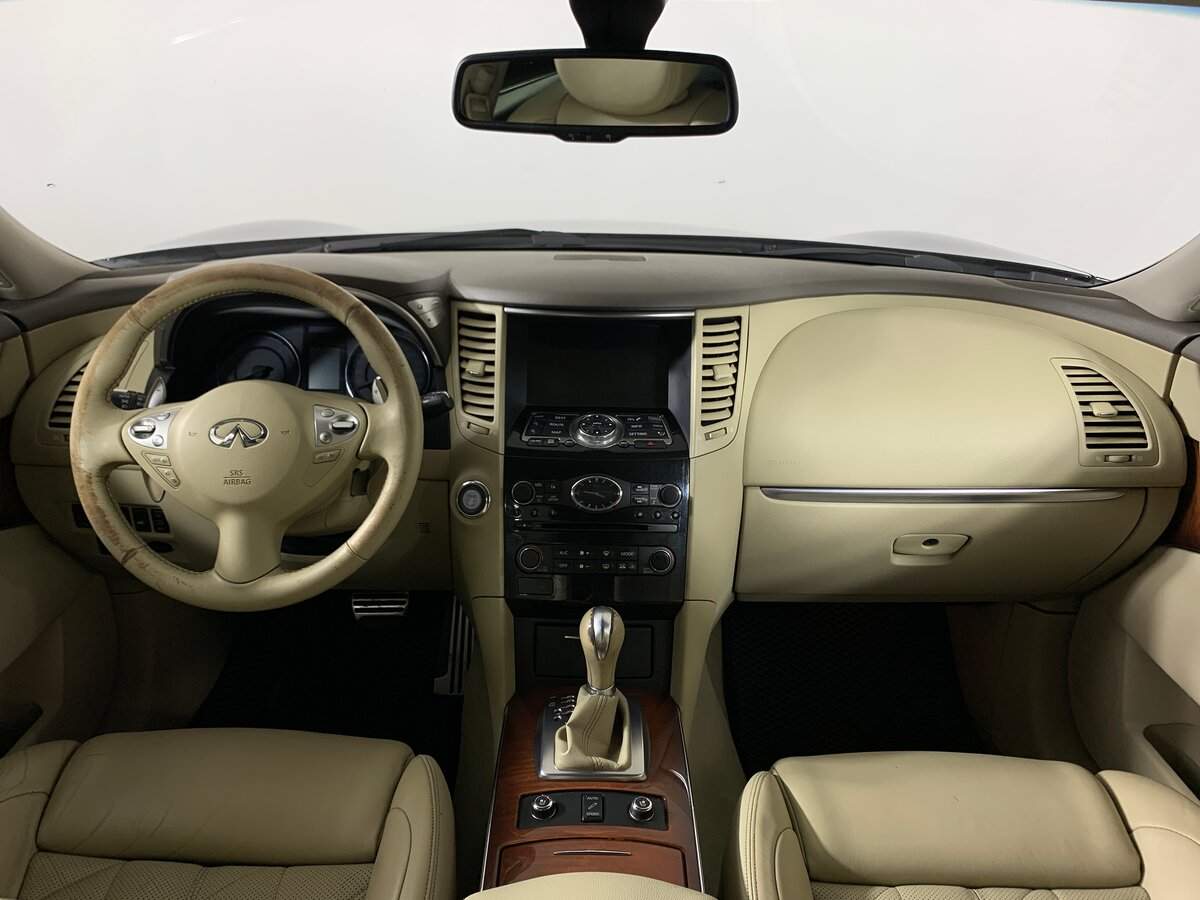 Infiniti FX 2012 года с пробегом. Фото: #11