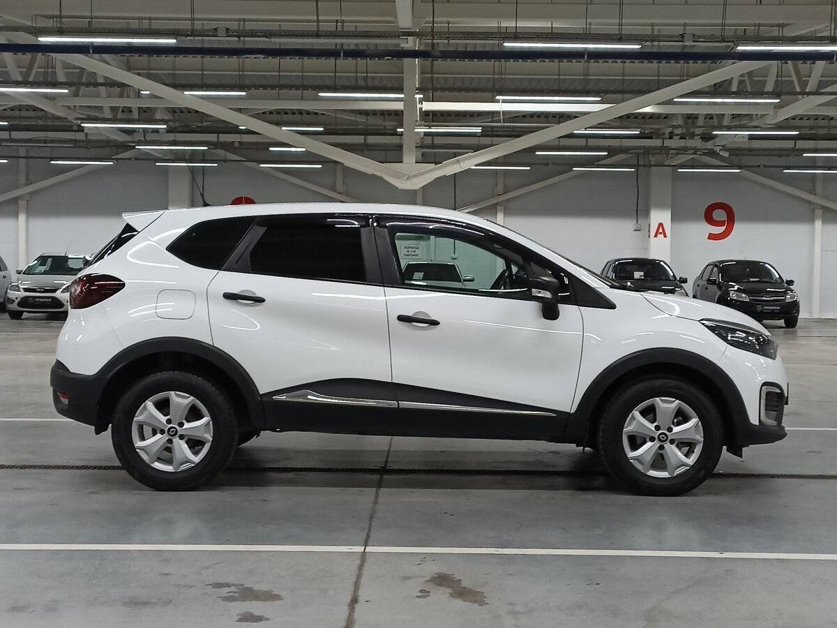 Б/У Рено Каптюр 2018 года. Фото: #3