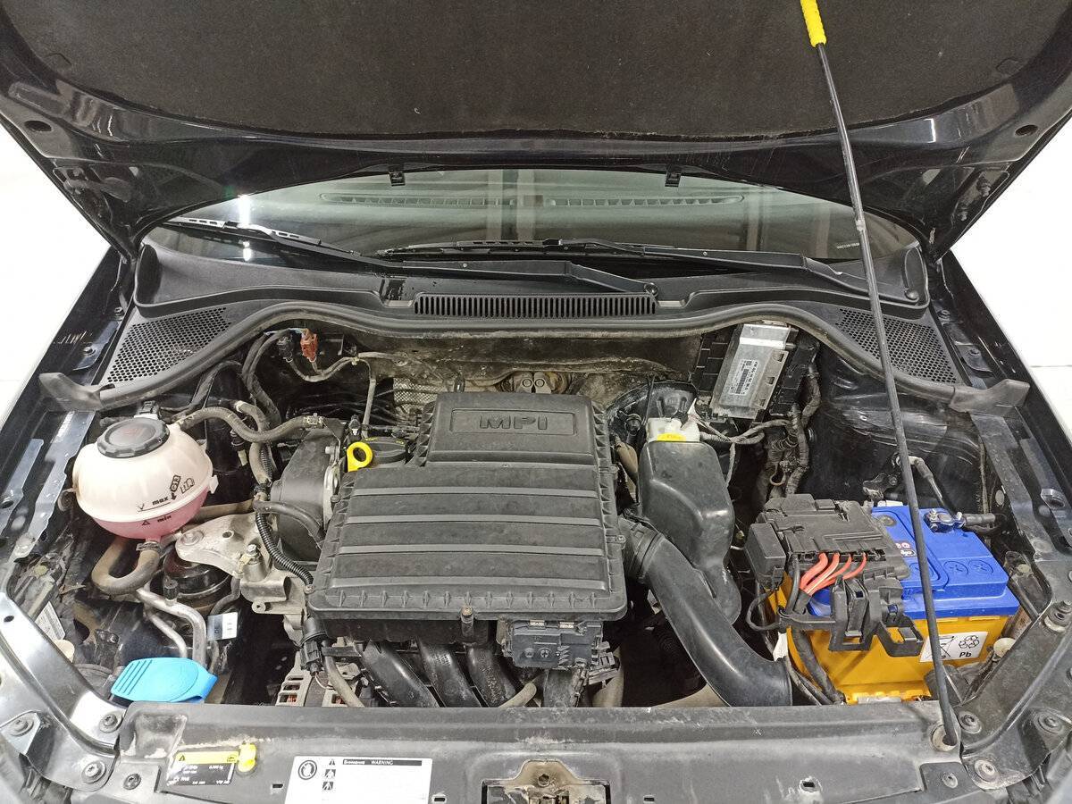 Б/У Фольксваген Поло 2018 года. Фото: #8