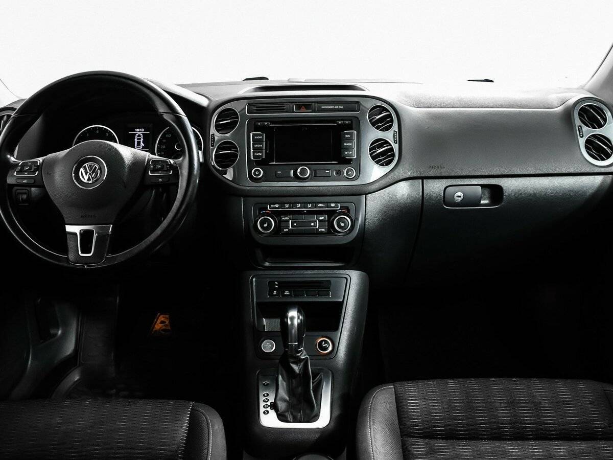 Б/У Фольксваген Тигуан 2015 года. Фото: #10