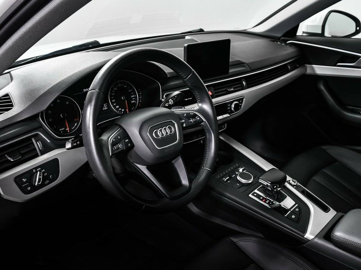 Audi A4 2018 года с пробегом. Фото: #12