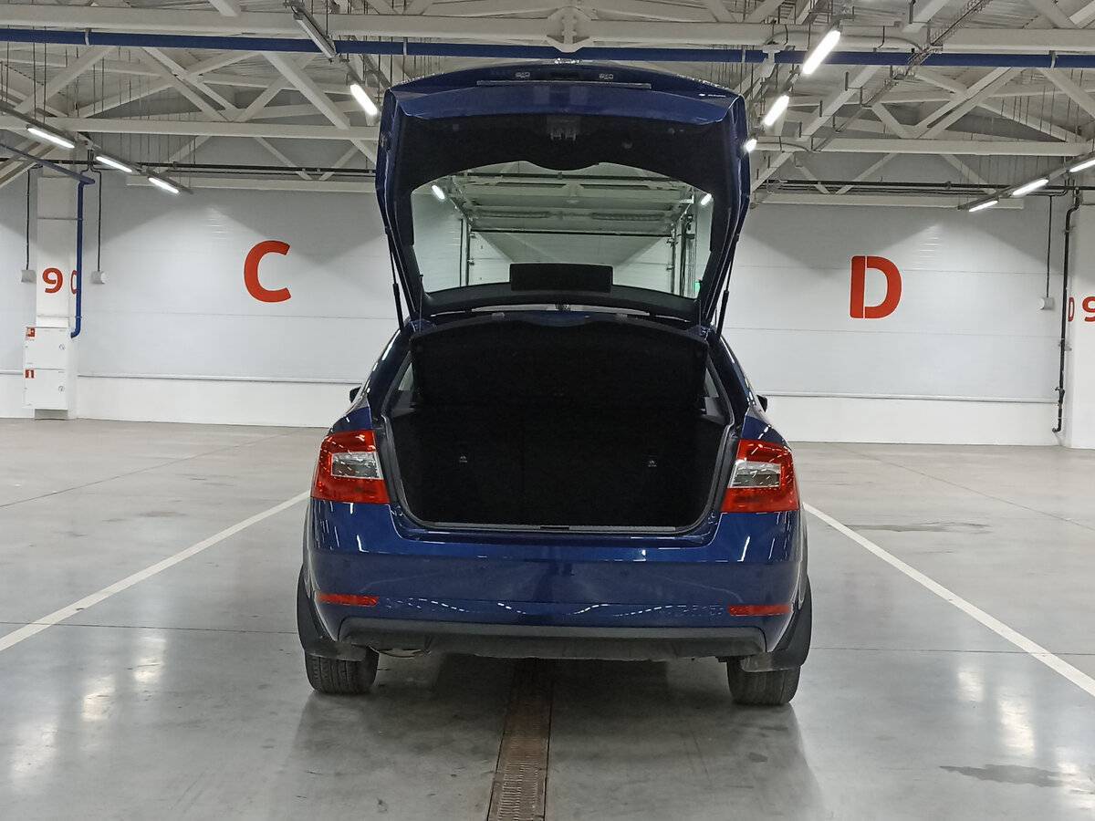 Б/У Шкода Октавия 2017 года. Фото: #9