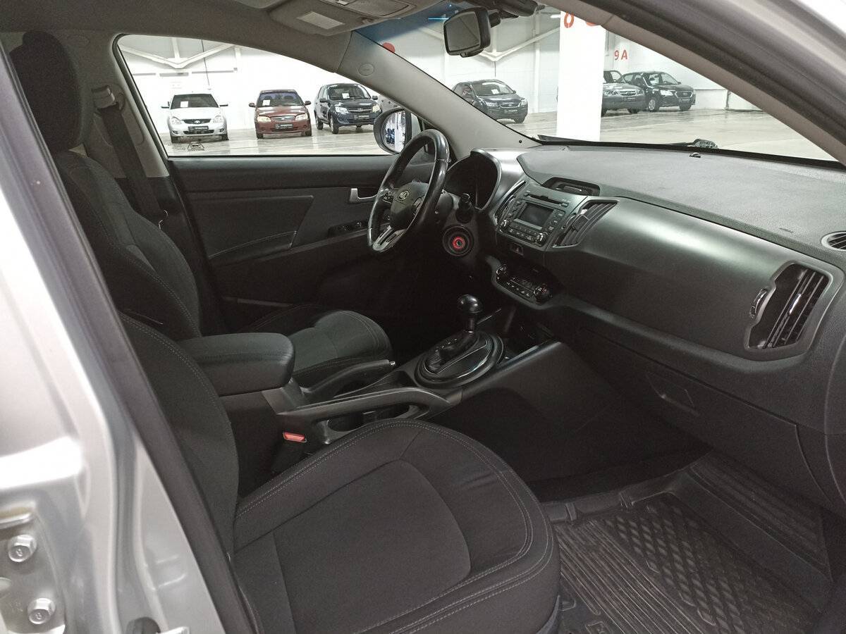 Б/У Киа Спортейдж 2013 года. Фото: #10