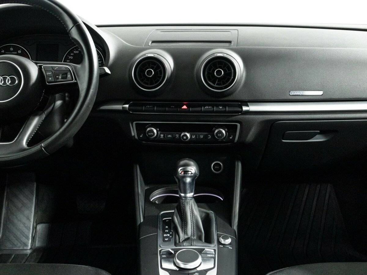 Audi A3 2017 года с пробегом. Фото: #13