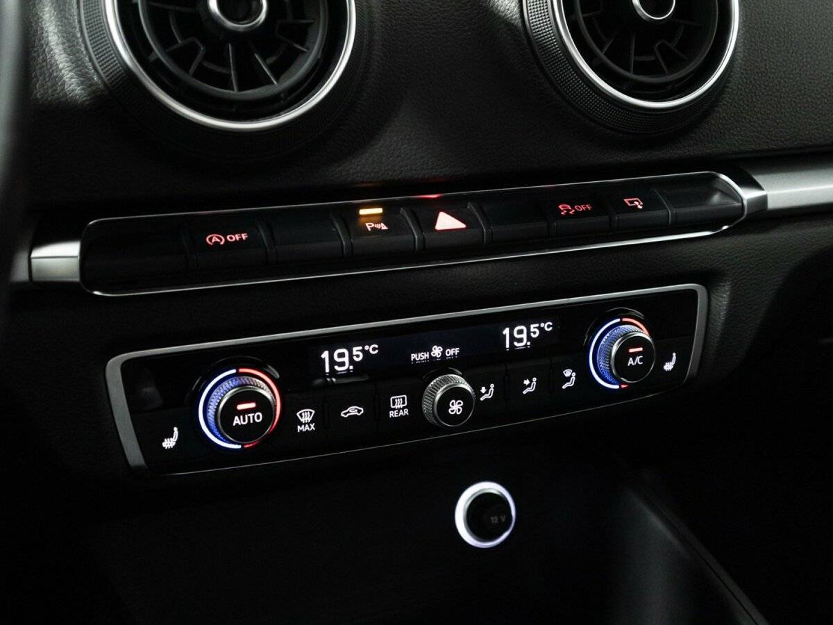 Audi A3 2017 года с пробегом. Фото: #16