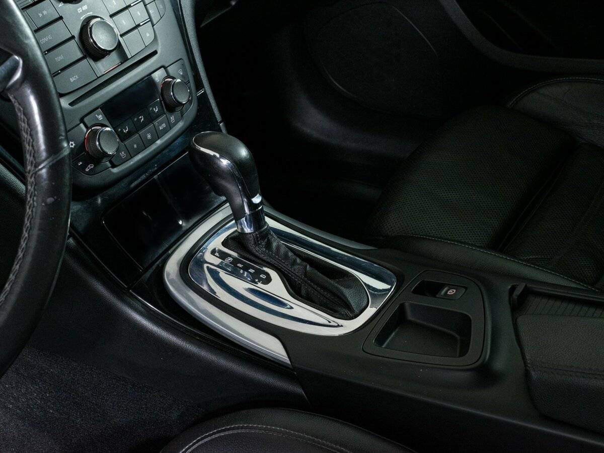 Б/У Опель Инсигния 2012 года. Фото: #14