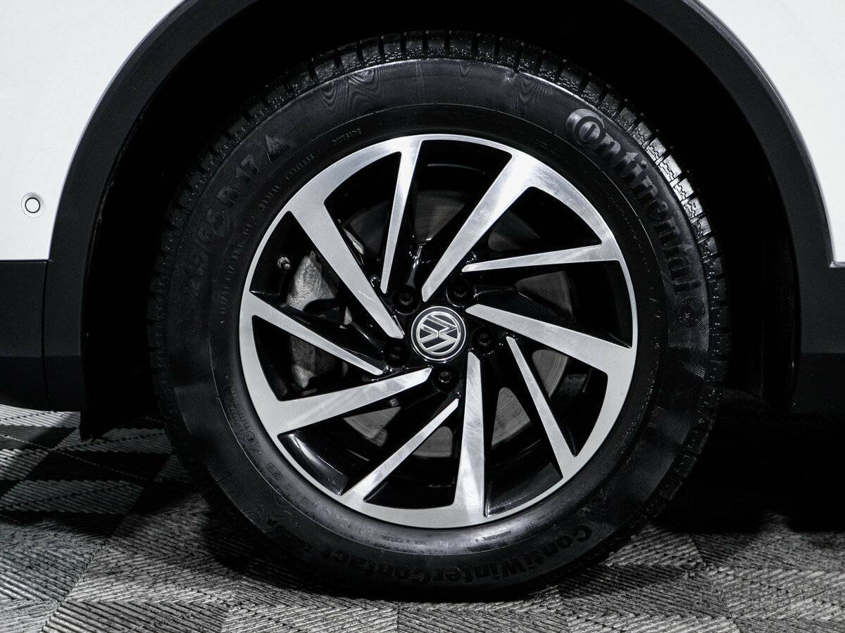 Volkswagen Tiguan 2018 года с пробегом. Фото: #14
