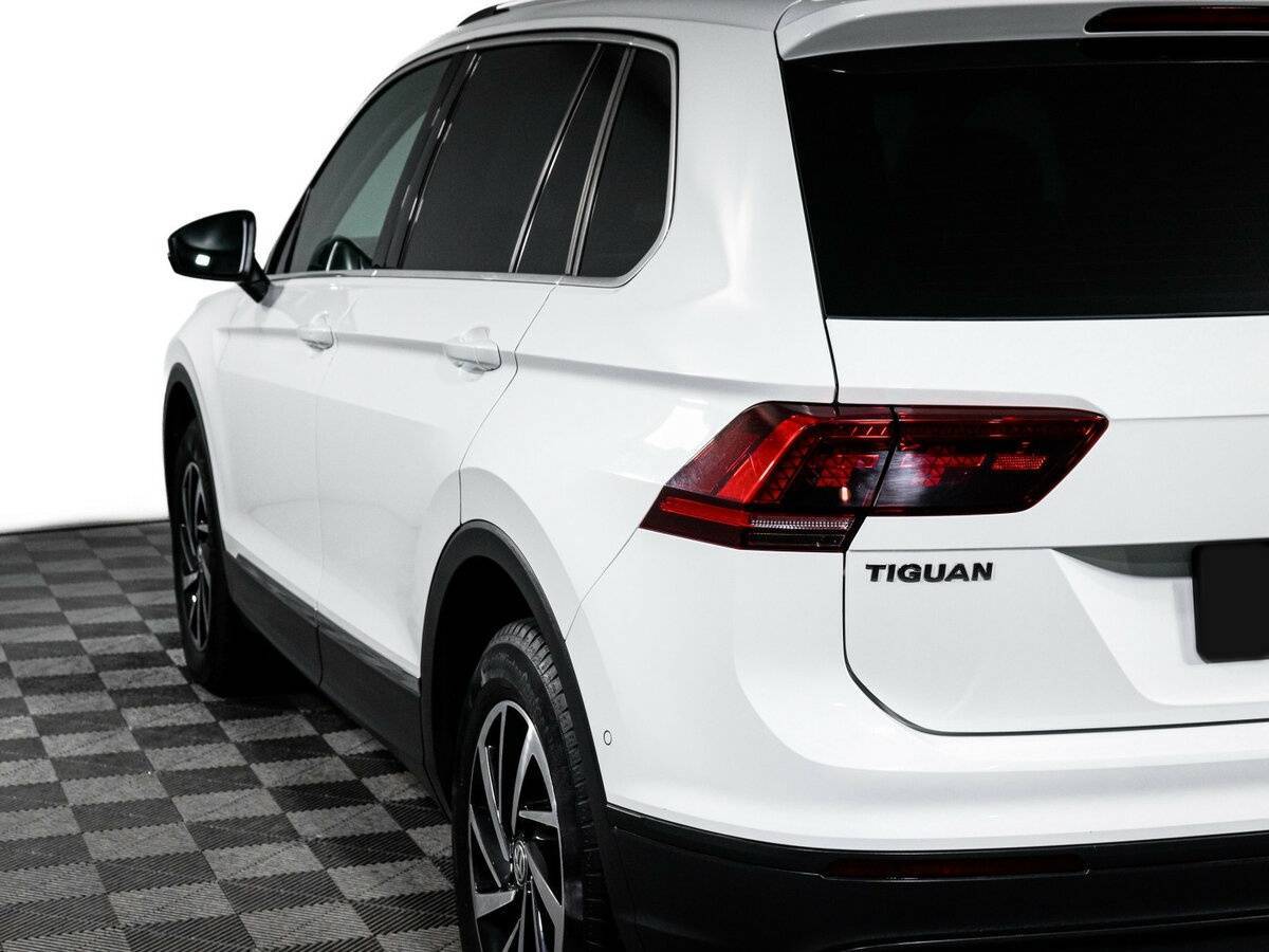 Volkswagen Tiguan 2018 года с пробегом. Фото: #17