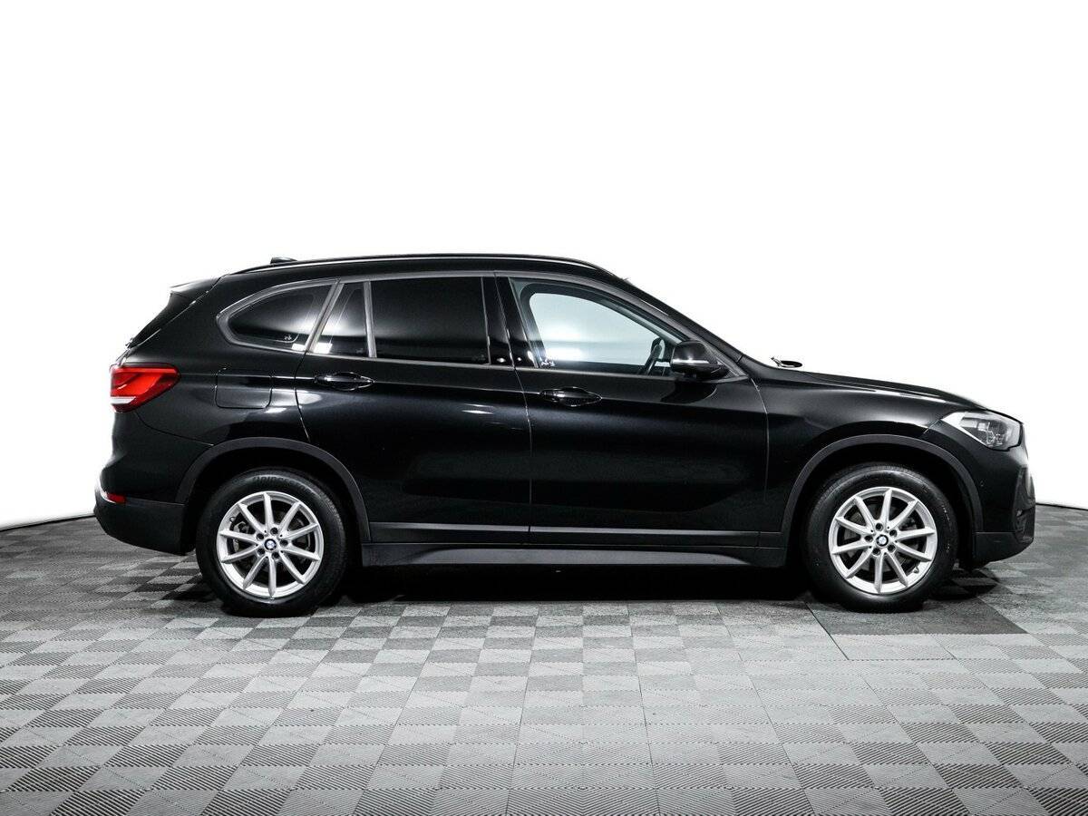 BMW X1 2020 года с пробегом. Фото: #3