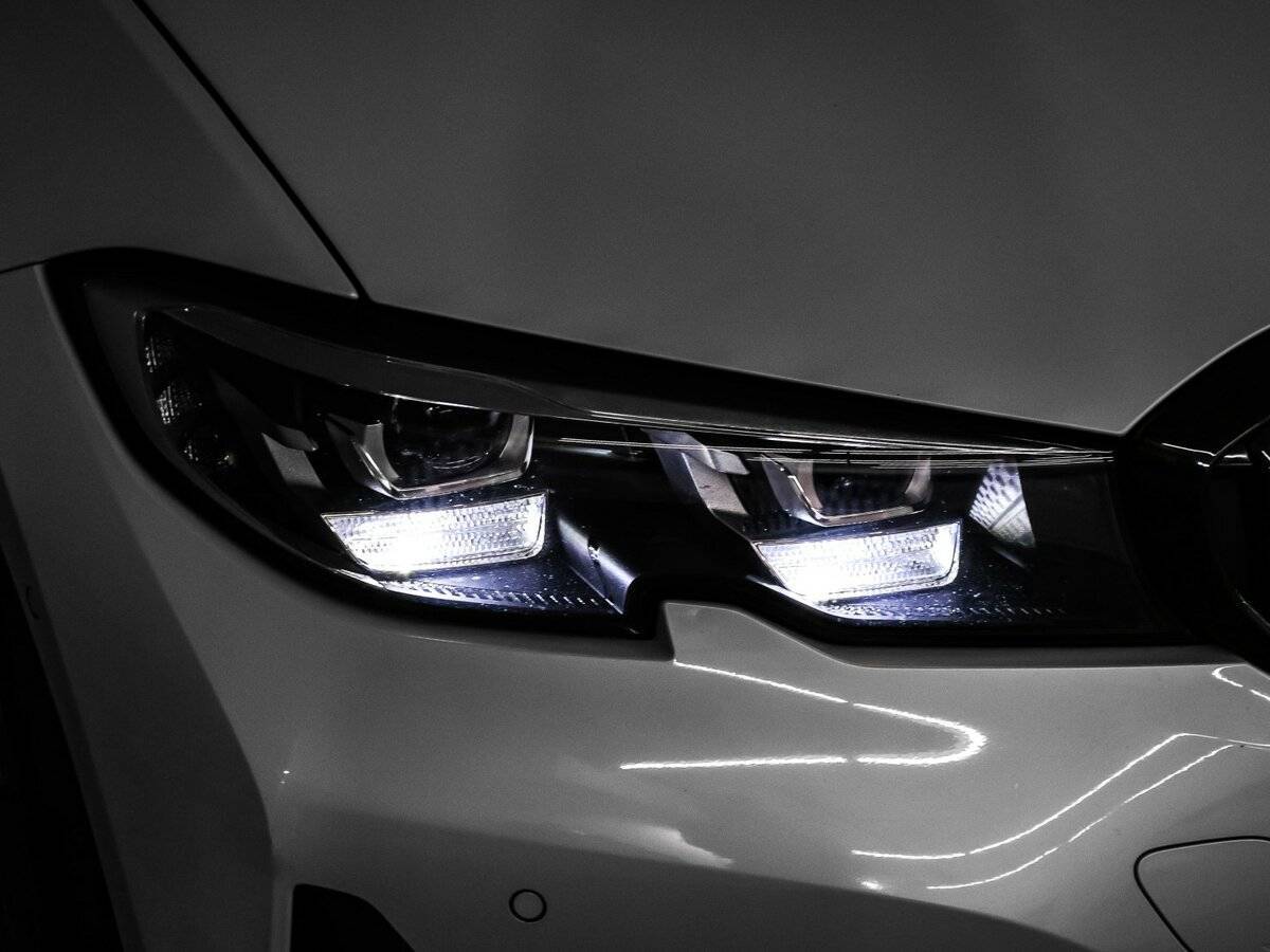 BMW 3 серии 2019 года с пробегом. Фото: #12