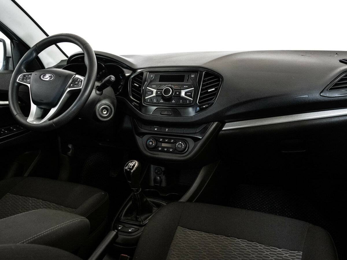 Б/У Лада (ВАЗ) Веста 2021 года. Фото: #6