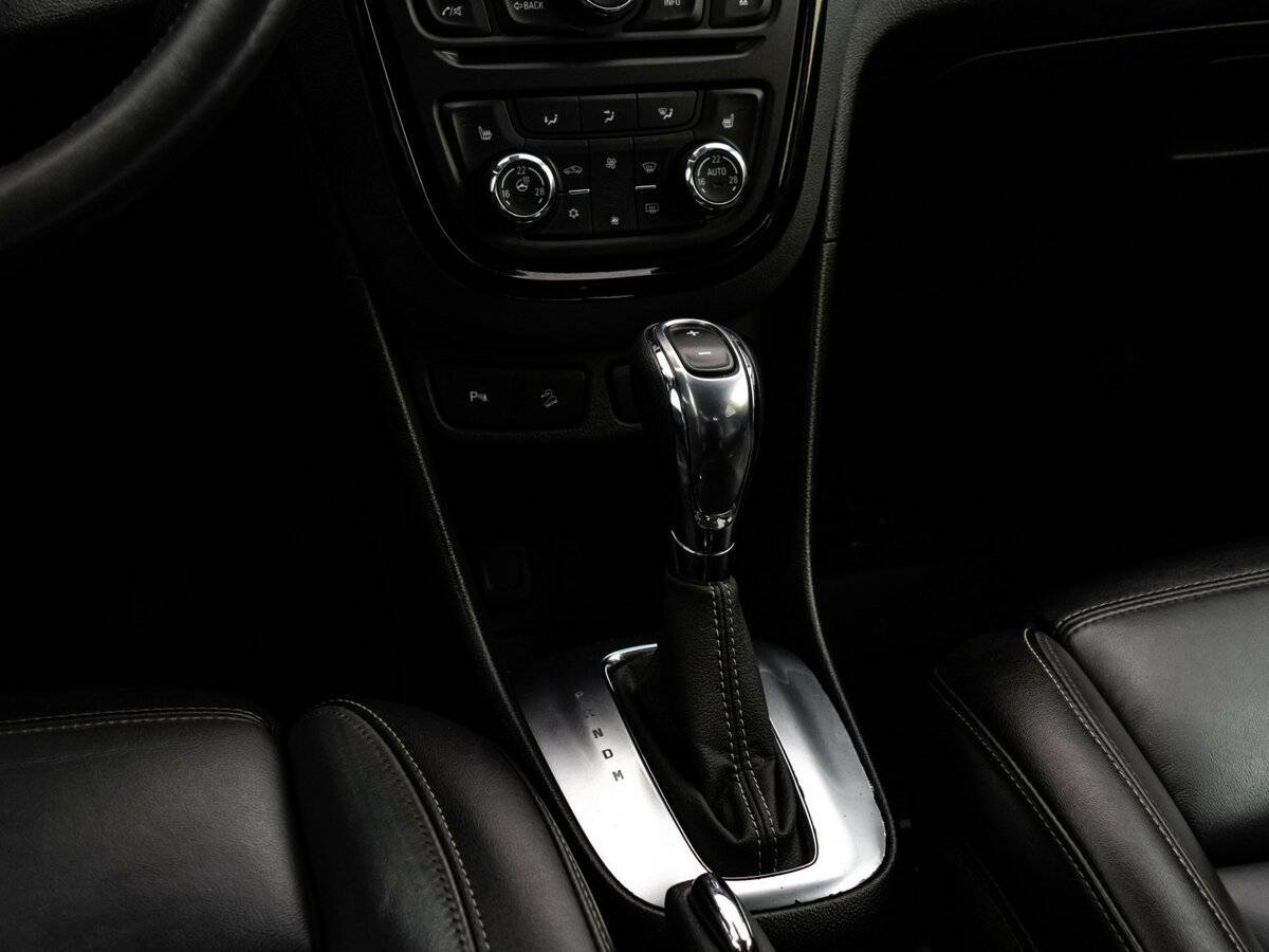 Б/У Опель Мокка 2015 года. Фото: #14