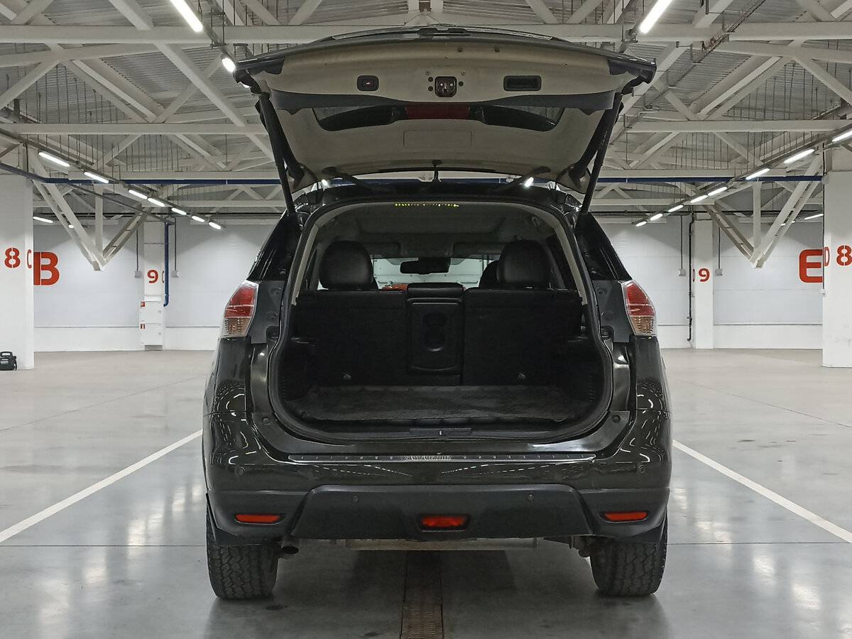 Б/У Ниссан Икс-Трейл 2015 года. Фото: #9