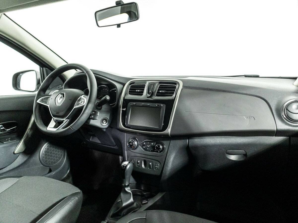 Б/У Рено Сандеро 2021 года. Фото: #8