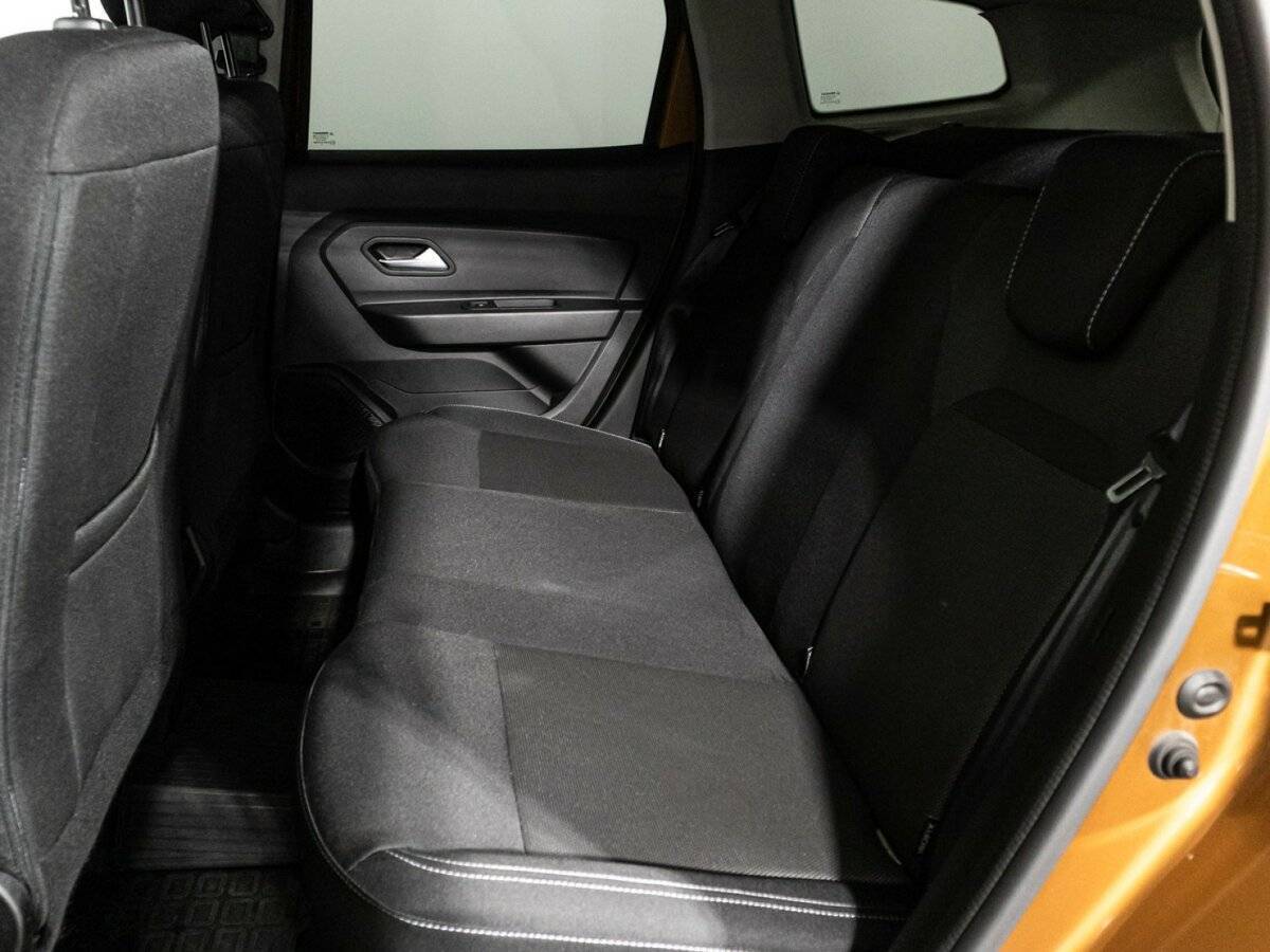 Б/У Рено Дастер 2022 года. Фото: #9