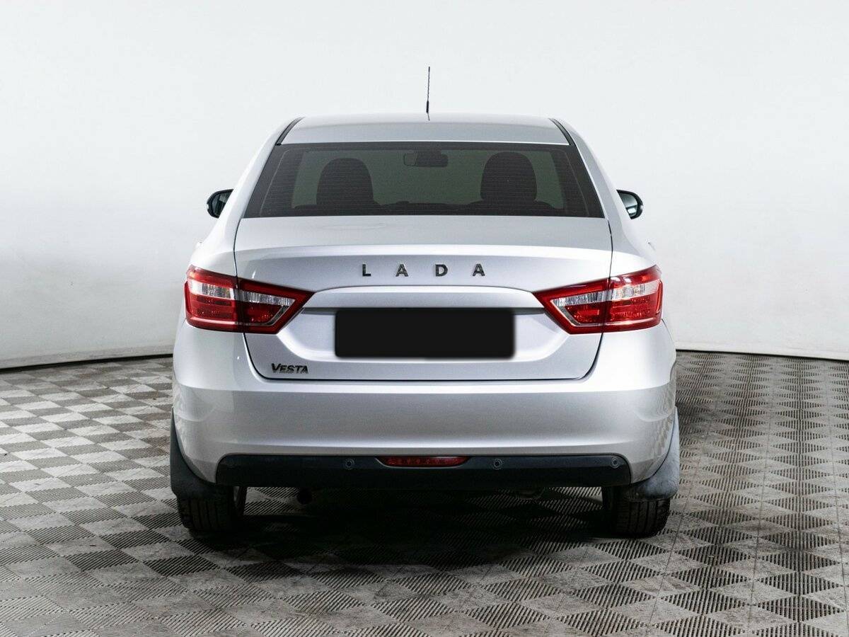 Б/У Лада (ВАЗ) Веста 2021 года. Фото: #4