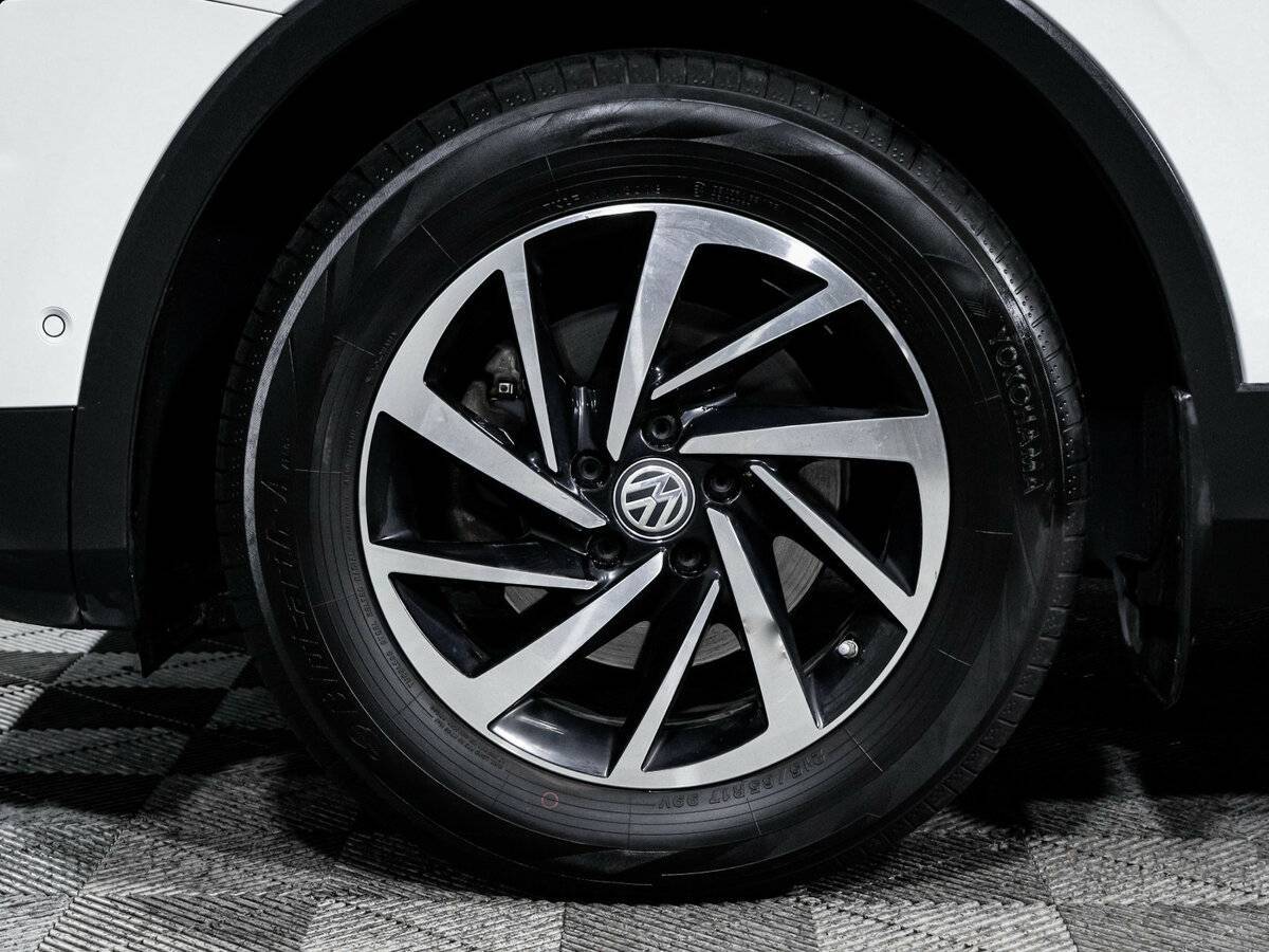 Volkswagen Tiguan 2019 года с пробегом. Фото: #14