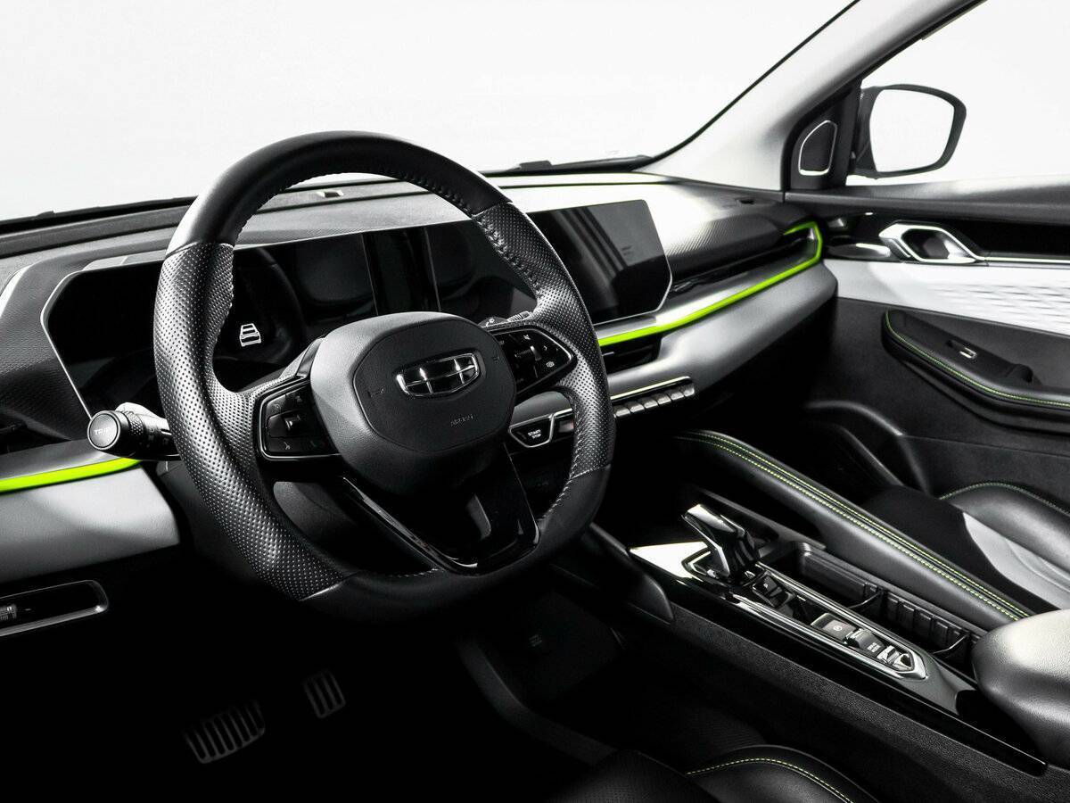 Geely Coolray 2023 года с пробегом. Фото: #13