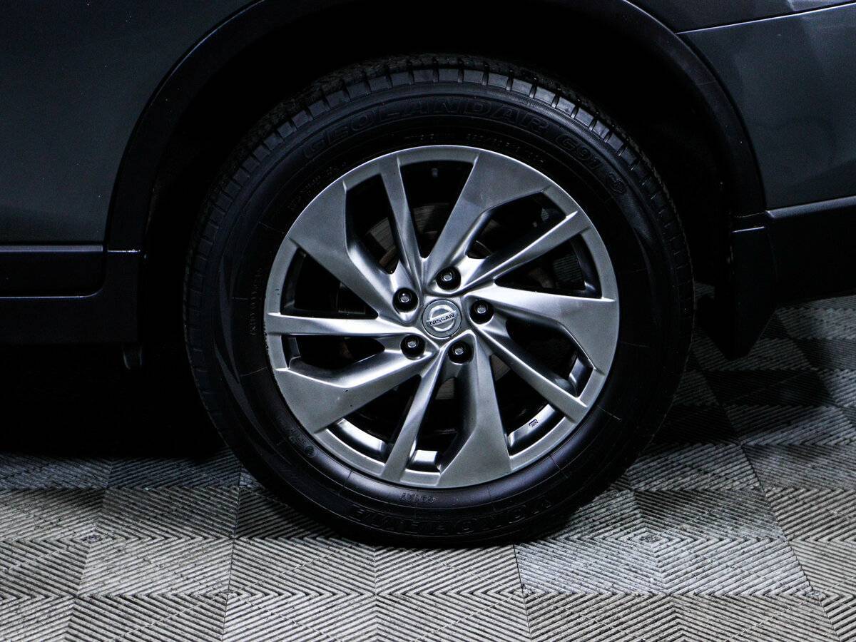 Б/У Ниссан Икс-Трейл 2015 года. Фото: #14