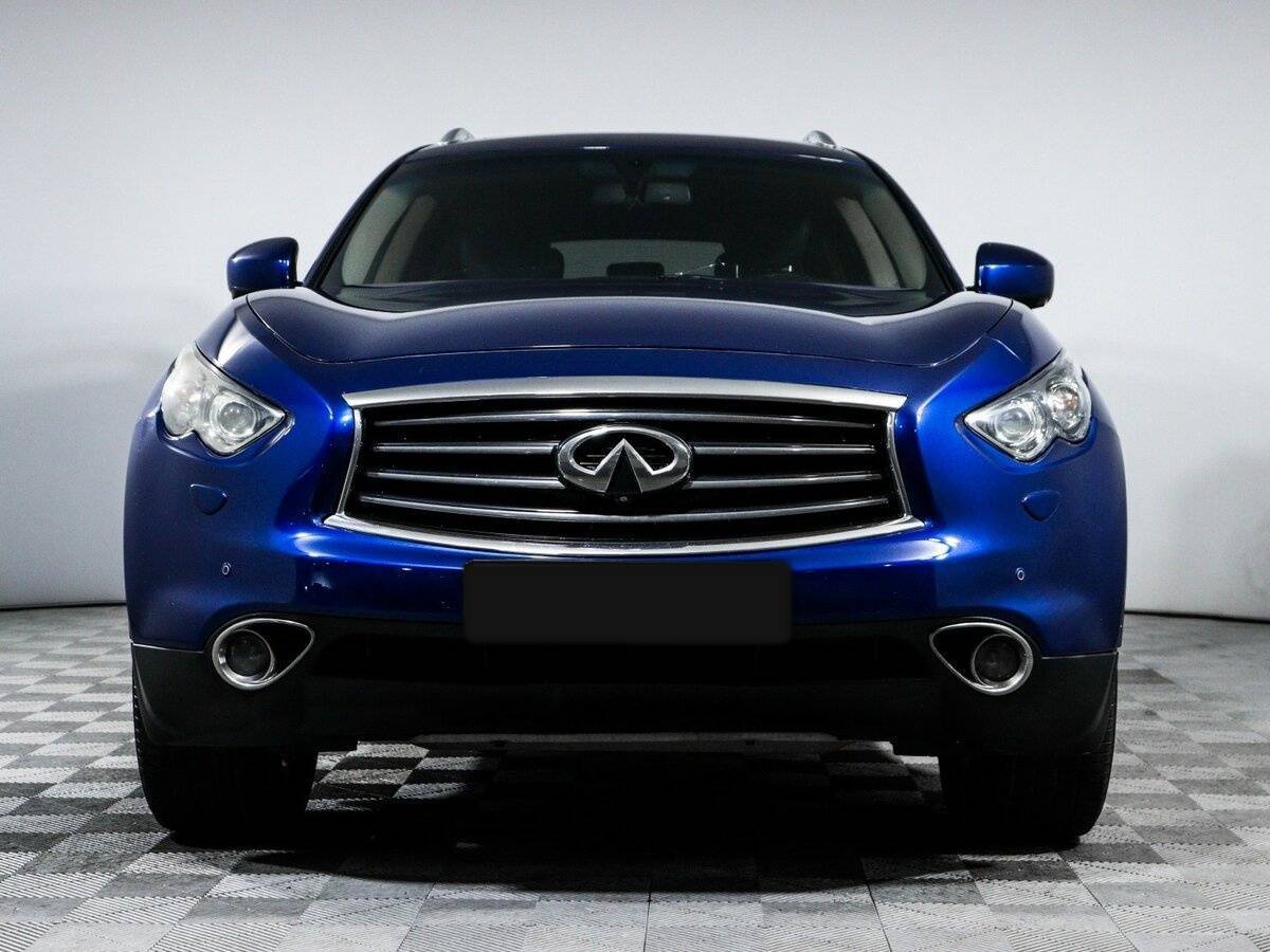 Infiniti FX 2012 года с пробегом. Фото: #1