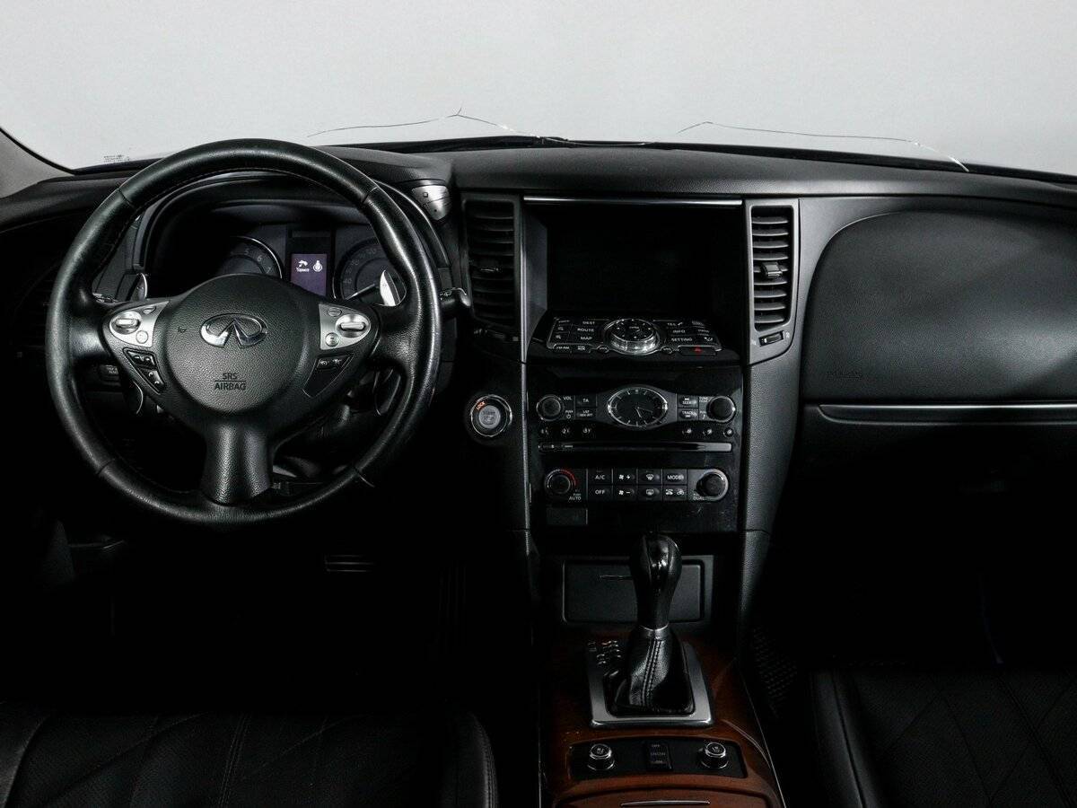 Infiniti FX 2012 года с пробегом. Фото: #11
