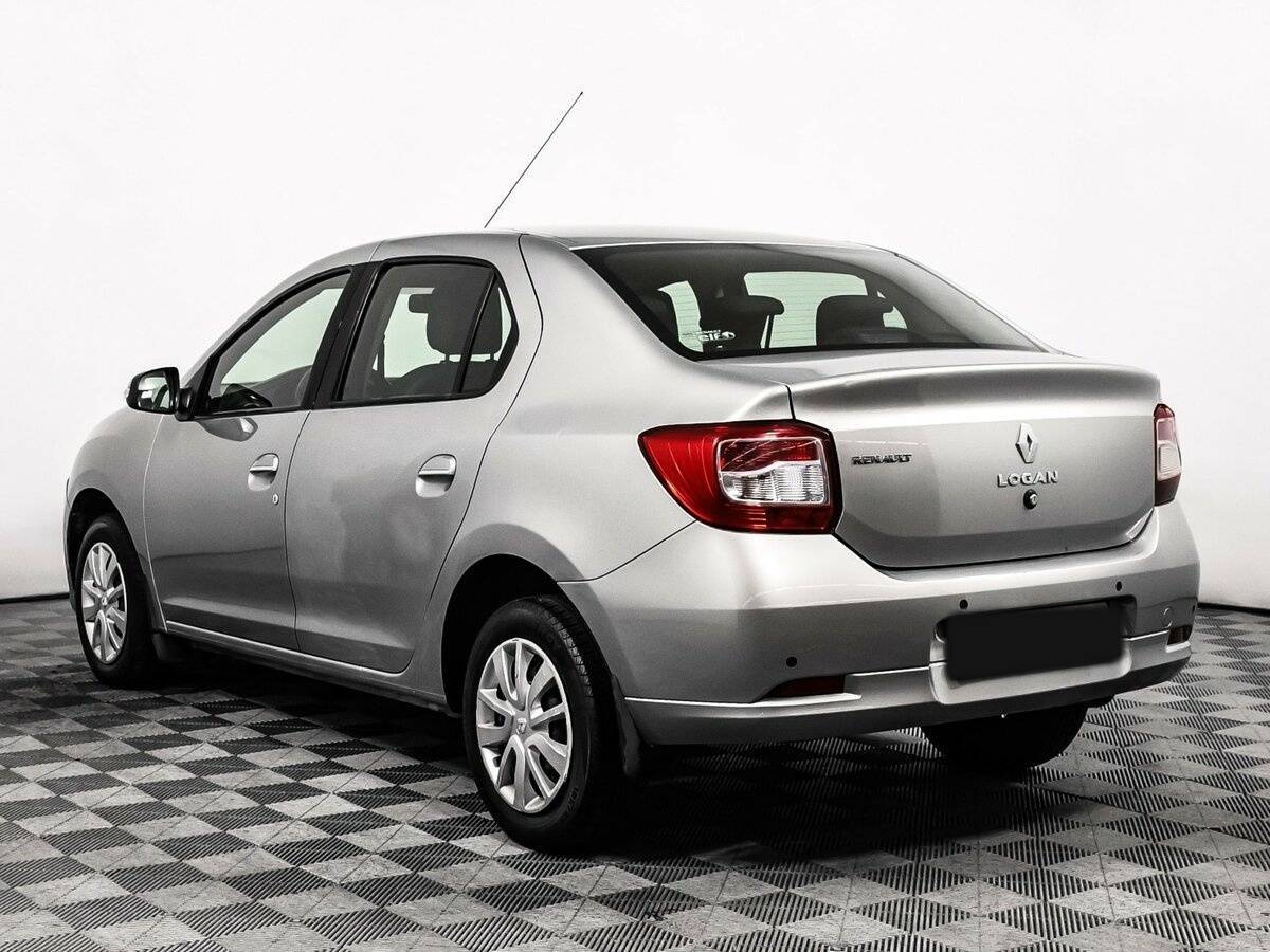 Б/У Рено Логан 2016 года. Фото: #6