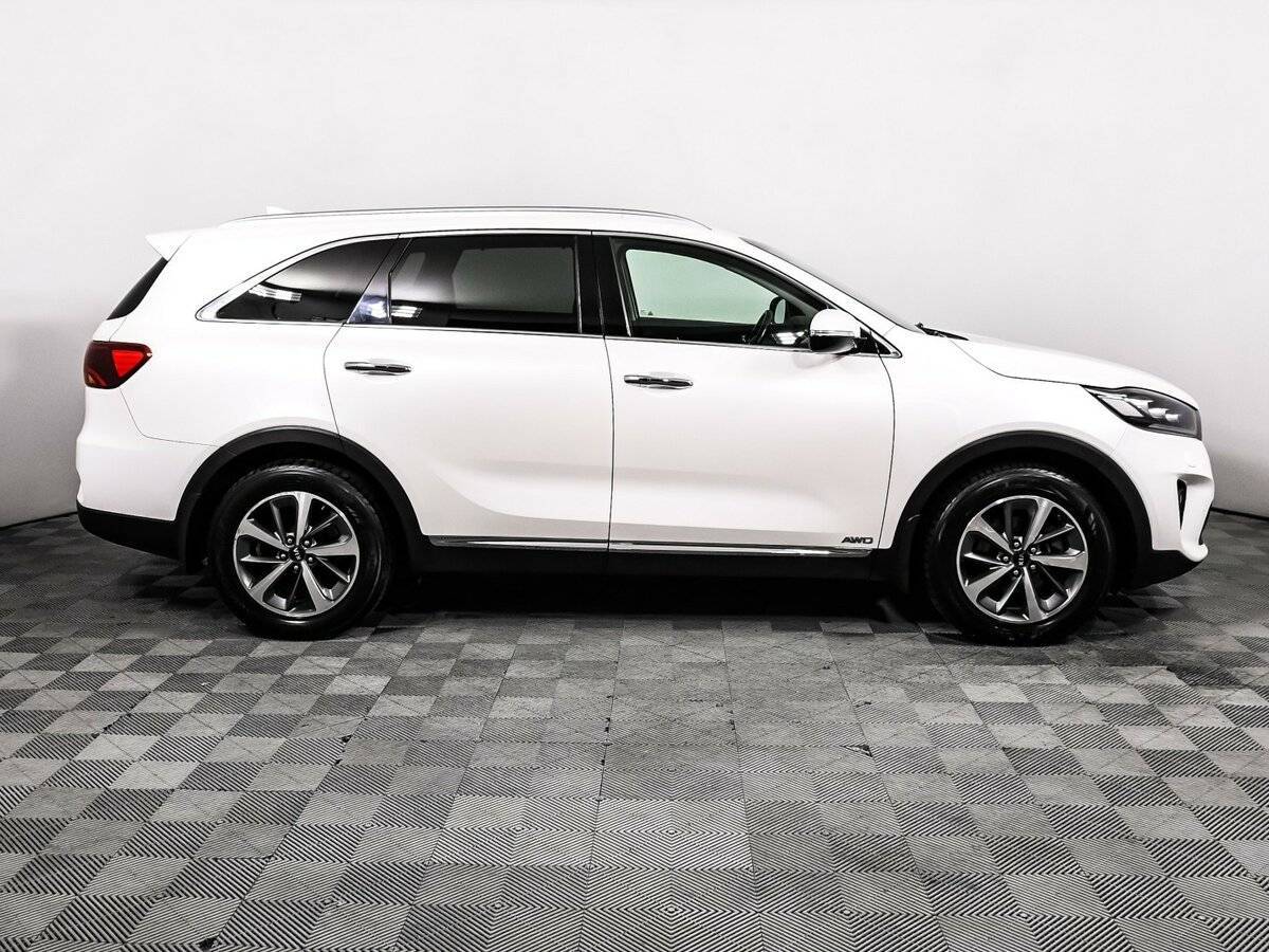 Kia Sorento 2018 года с пробегом. Фото: #3