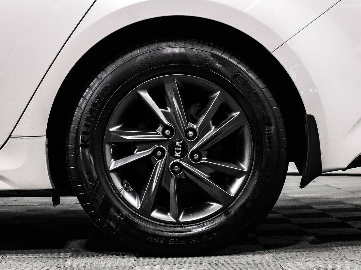 Б/У Киа Оптима 2018 года. Фото: #13