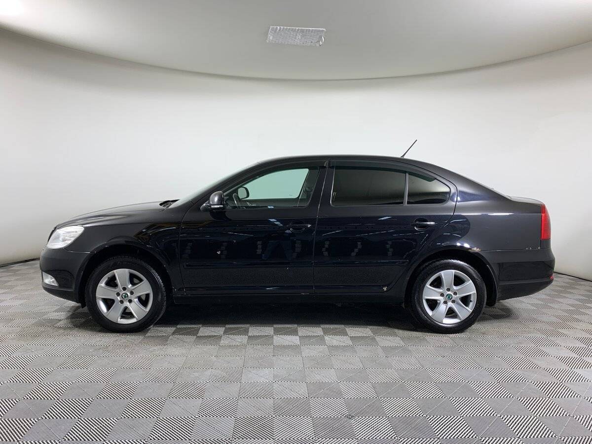 Б/У Шкода Октавия 2012 года. Фото: #7